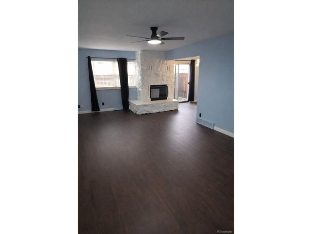 9884 Appletree Pl, Thornton, CO 80260