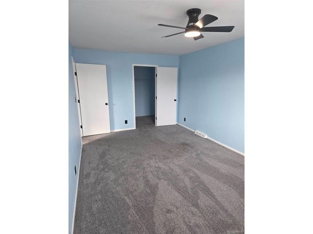 9884 Appletree Pl, Thornton, CO 80260