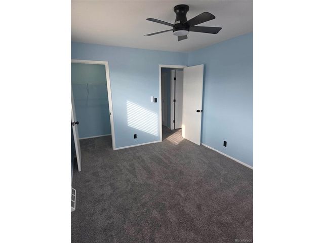 9884 Appletree Pl, Thornton, CO 80260