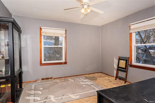 19343 Burke Street, South Bend, IN 46637