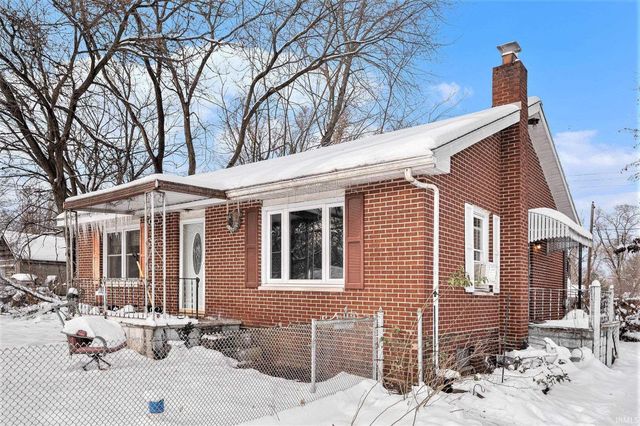 19343 Burke Street, South Bend, IN 46637