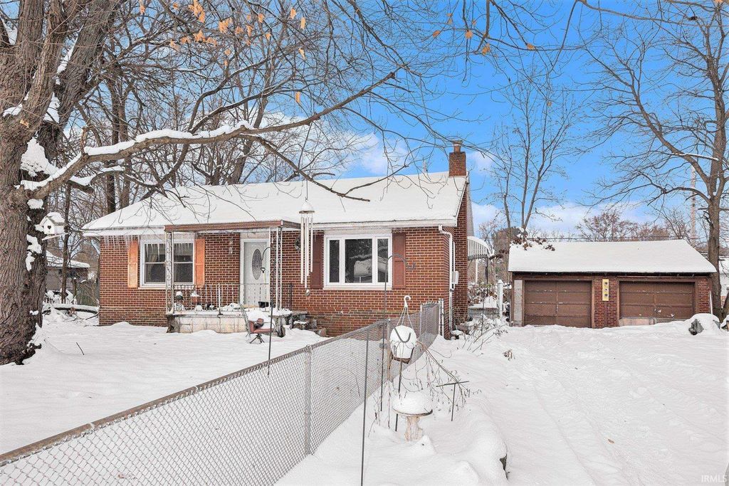 19343 Burke Street, South Bend, IN 46637