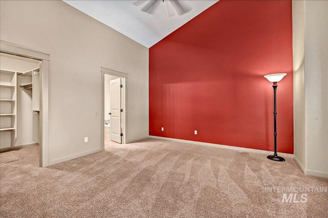 817 N Shadowridge Ave, Eagle, ID 83616