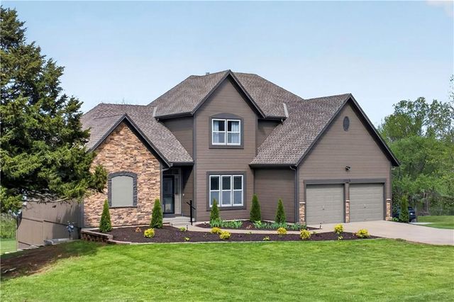 30305 W 84th Terrace, De Soto, KS 66018