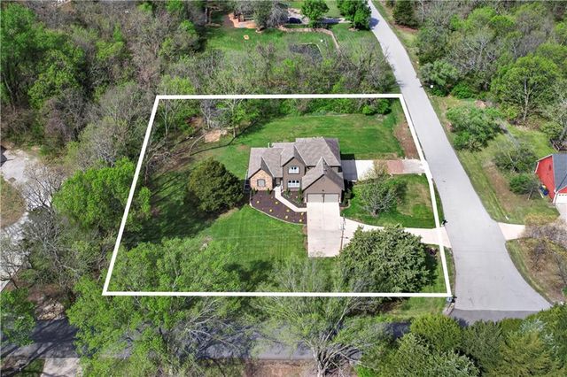 30305 W 84th Terrace, De Soto, KS 66018