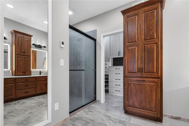 30305 W 84th Terrace, De Soto, KS 66018