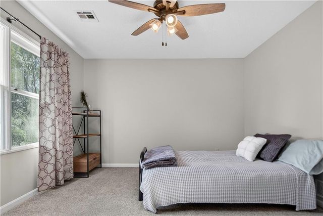 30305 W 84th Terrace, De Soto, KS 66018