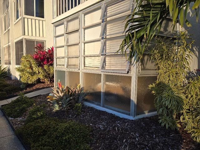 4908 38TH WAY S 103, St Petersburg, FL 33711