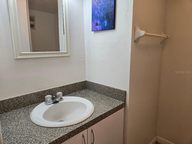 4908 38TH WAY S 103, St Petersburg, FL 33711