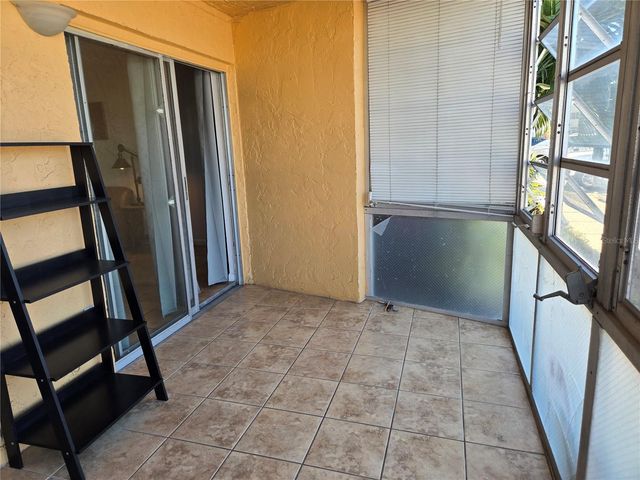 4908 38TH WAY S 103, St Petersburg, FL 33711