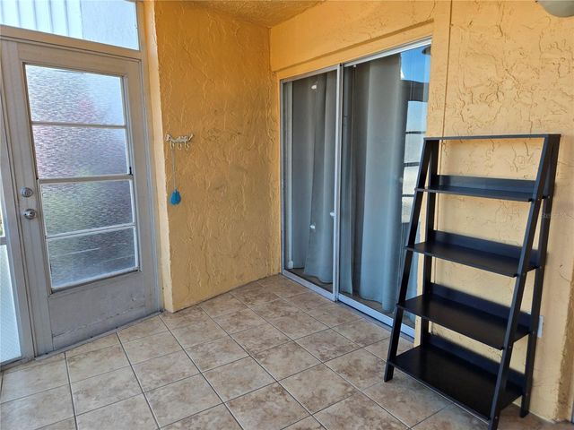 4908 38TH WAY S 103, St Petersburg, FL 33711