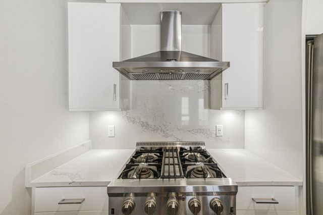 262 Monsignor Obrien Hwy 305, Cambridge, MA 02141