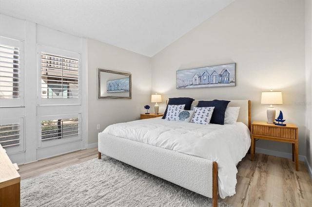 800 S BLVD OF THE PRESIDENTS 3, Sarasota, FL 34236