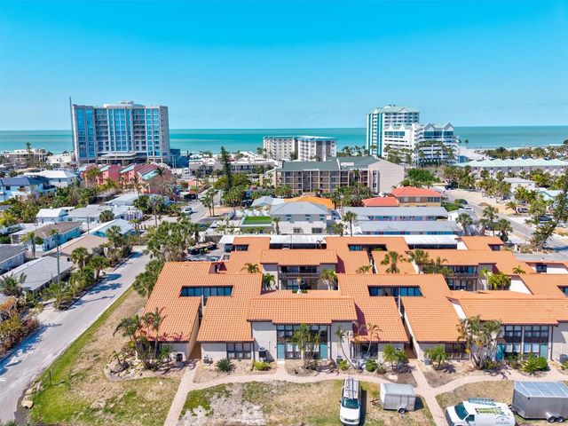 800 S BLVD OF THE PRESIDENTS 3, Sarasota, FL 34236