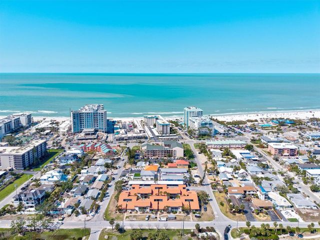 800 S BLVD OF THE PRESIDENTS 3, Sarasota, FL 34236