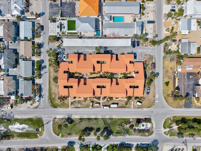 800 S BLVD OF THE PRESIDENTS 3, Sarasota, FL 34236