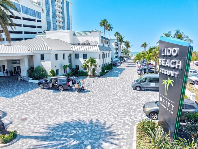 800 S BLVD OF THE PRESIDENTS 3, Sarasota, FL 34236