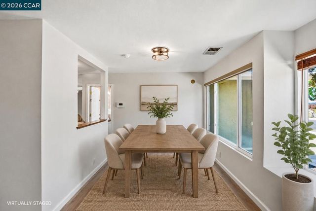 5517 Shorehaven Cir, Livermore, CA 94551