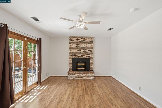 5517 Shorehaven Cir, Livermore, CA 94551