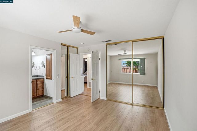 5517 Shorehaven Cir, Livermore, CA 94551