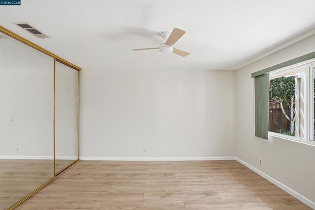 5517 Shorehaven Cir, Livermore, CA 94551