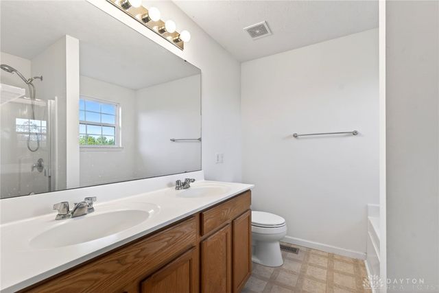 5561 Sagewood Drive, Miami Twp, OH 45342