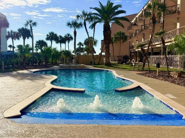 9520 Seawall 121, Galveston, TX 77554