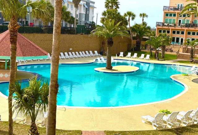 9520 Seawall 121, Galveston, TX 77554
