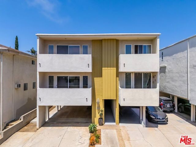 11925 Mayfield Avenue 1, Los Angeles, CA 90049