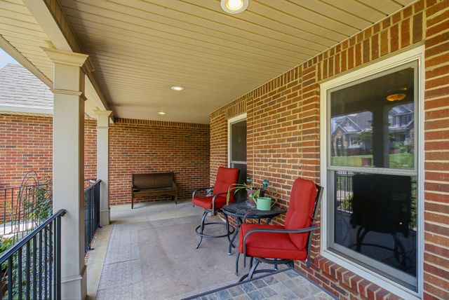 204 Artesa Dr, White House, TN 37188