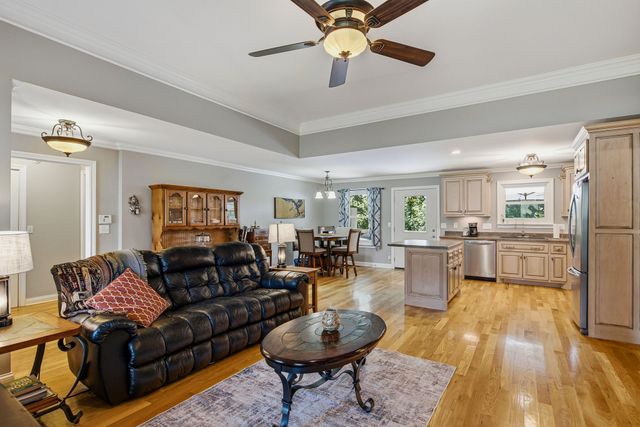 204 Artesa Dr, White House, TN 37188