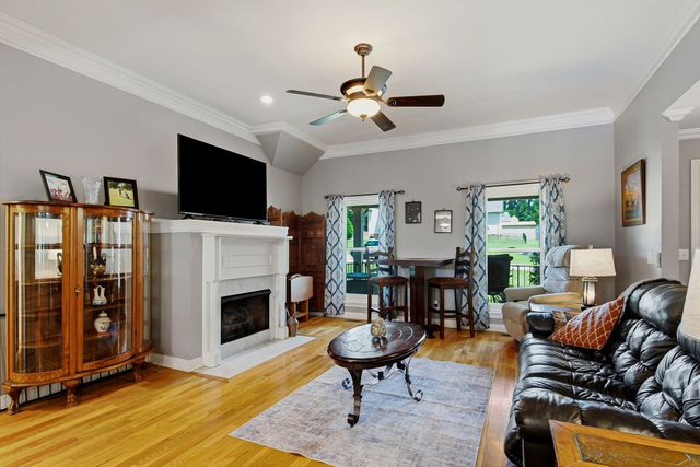 204 Artesa Dr, White House, TN 37188