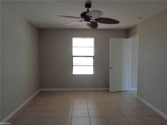 1510 SW 8th PL, Cape Coral, FL 33991