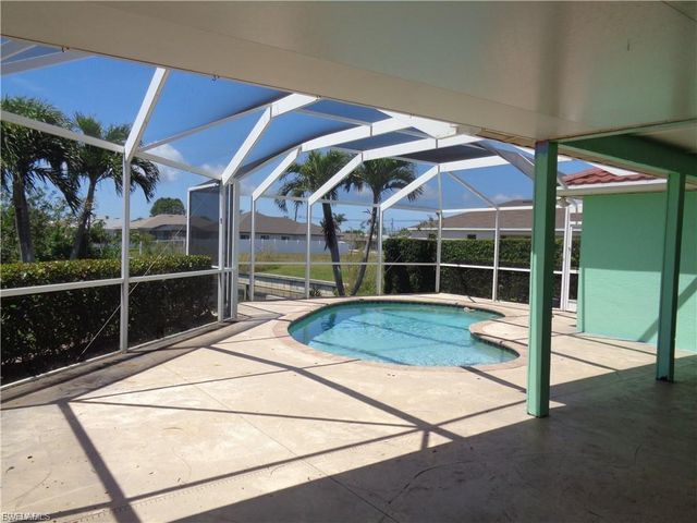 1510 SW 8th PL, Cape Coral, FL 33991