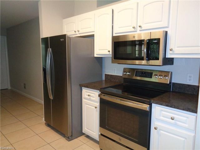 1510 SW 8th PL, Cape Coral, FL 33991