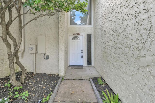 12311 Glenview Drive, Montgomery, TX 77356