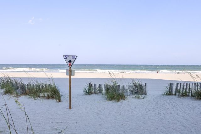 2707 Rigby Dr., Myrtle Beach, SC 29577