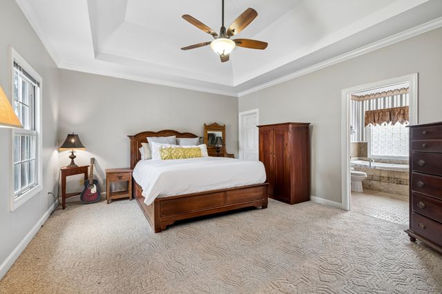1019 Hilton Ln, Castalian Springs, TN 37031