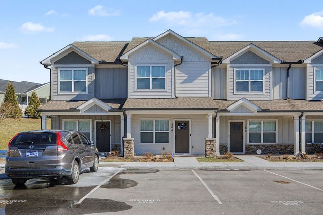 208 Bell Forge Ct, White Bluff, TN 37187