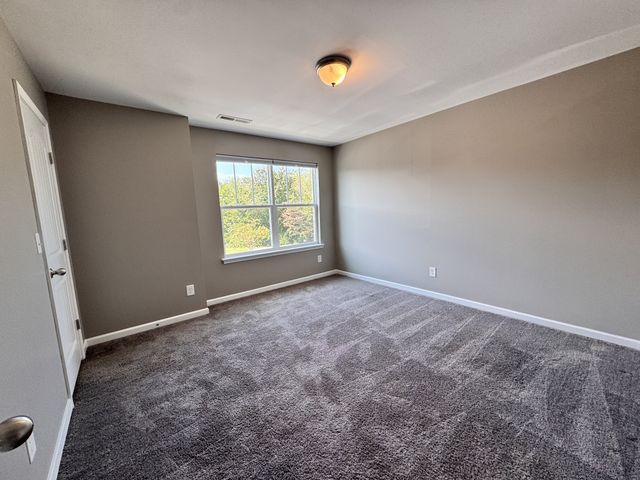 208 Bell Forge Ct, White Bluff, TN 37187