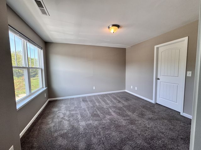 208 Bell Forge Ct, White Bluff, TN 37187