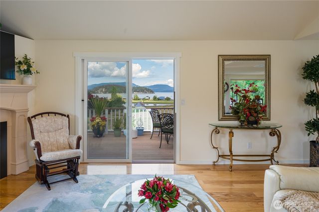103 Less Traveled Road, Lopez Island, WA 98261
