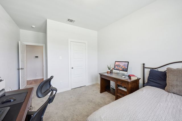 1816 Dunstan Drive, Fort Worth, TX 76052