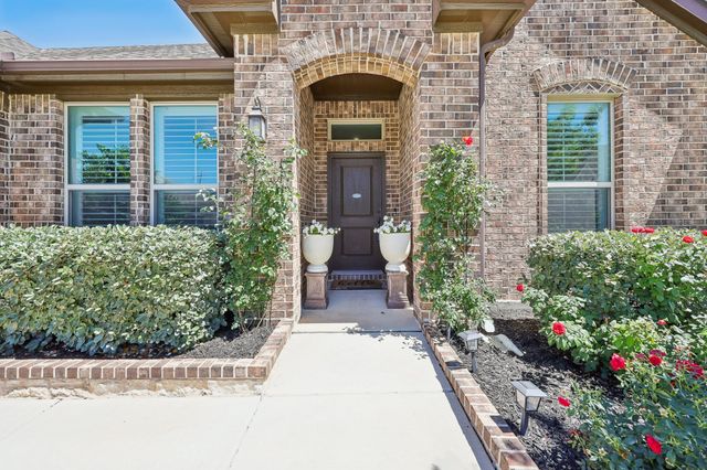 1816 Dunstan Drive, Fort Worth, TX 76052