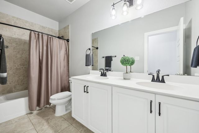 1816 Dunstan Drive, Fort Worth, TX 76052