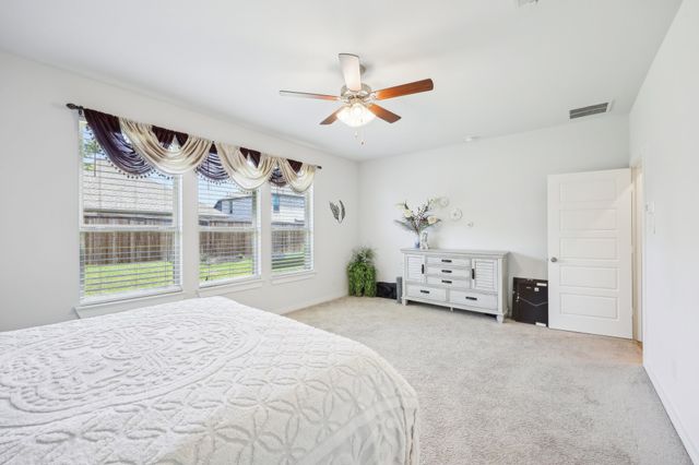 1816 Dunstan Drive, Fort Worth, TX 76052