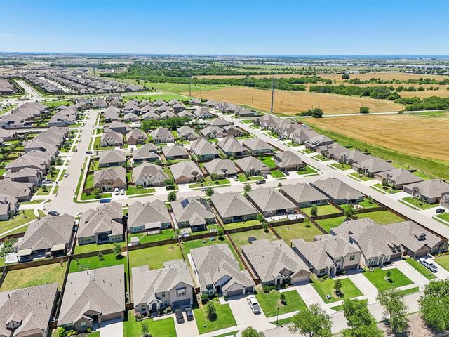 1816 Dunstan Drive, Fort Worth, TX 76052