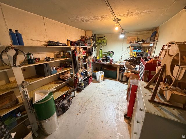 2550 S PEACH ST, Perry, UT 84302