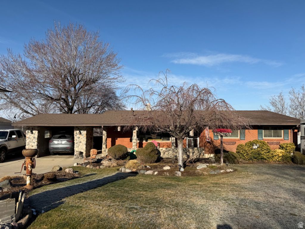 2550 S PEACH ST, Perry, UT 84302