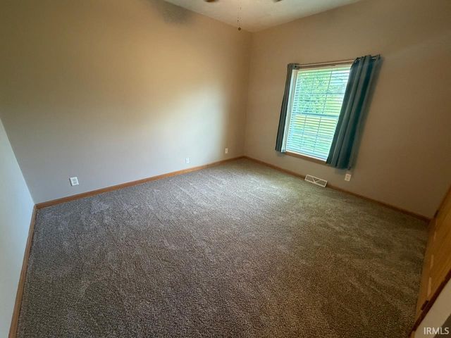 104 E Foster Street, Fort Branch, IN 47648